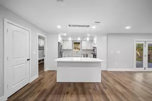 6306 Inway Dr, Spring, TX 77389 - Photo 8