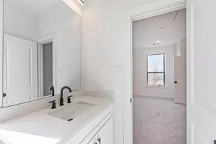 2318 Mills St, Houston, TX 77026 - Photo 46