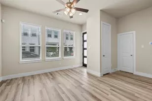 9012 Lonestar Creekbend Ln, Houston, TX 77080 - Photo 6