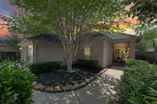 59 Eagle Mead Pl, The Woodlands, TX 77382 - Photo 2
