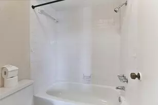 5005 Georgi Ln, Houston, TX 77092 - Photo 24