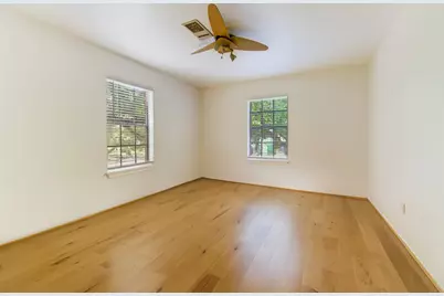 12973 Trail Hollow Dr Unit A, Houston, TX 77079 - Photo 18