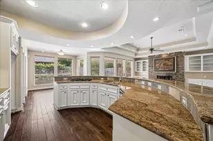 4510 Cypress Pond Ct, Houston, TX 77059 - Photo 20