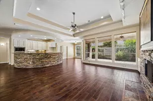 4510 Cypress Pond Ct, Houston, TX 77059 - Photo 14
