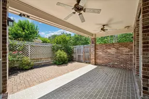 4510 Cypress Pond Ct, Houston, TX 77059 - Photo 6