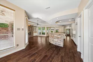4510 Cypress Pond Ct, Houston, TX 77059 - Photo 22