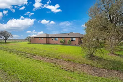1342 County Road 426, El Campo, TX 77437 - Photo 38
