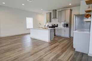 2823 Chase Cross Ln, Houston, TX 77047 - Photo 8