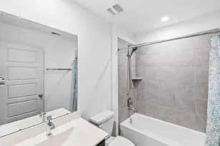 2823 Chase Cross Ln, Houston, TX 77047 - Photo 32