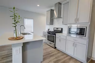 2823 Chase Cross Ln, Houston, TX 77047 - Photo 10