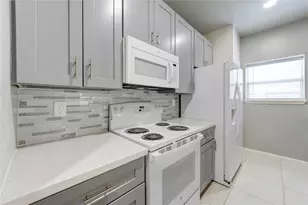 3050 Holly Hall St, Houston, TX 77054 - Photo 2