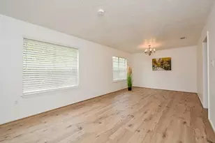 3315 Honey Creek Dr, Houston, TX 77082 - Photo 6