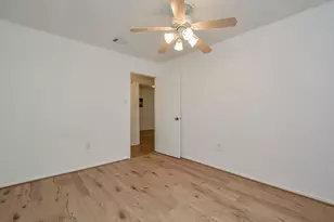 3315 Honey Creek Dr, Houston, TX 77082 - Photo 28