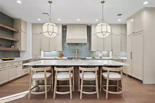 1570 Cheshire Ln, Houston, TX 77018 - Photo 10