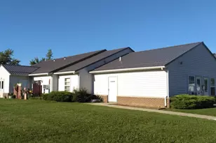 309 Oxford Dr, Greenville, OH 45331 - Photo 2