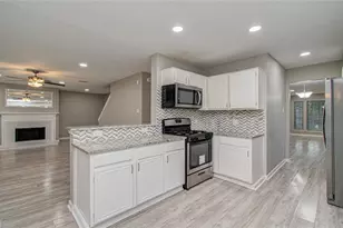 2005 Village Park Dr, Missouri City, TX 77489 - Photo 10