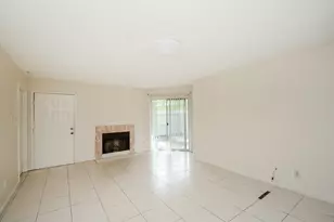 9700 Leawood Blvd, Houston, TX 77099 - Photo 8