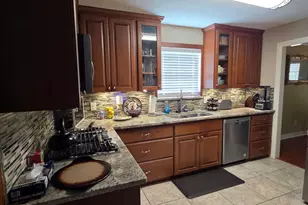 10306 Sagegreen Dr, Houston, TX 77089 - Photo 4