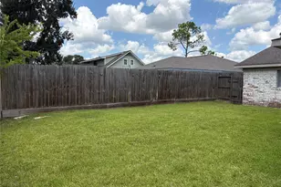 11703 Triola Ln, Houston, TX 77072 - Photo 18
