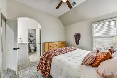 295 Clearwood Drive, League City, TX 77573 - Photo 32