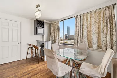 3525 Sage Road #1204, Houston, TX 77056 - Photo 4