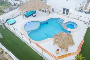 16614 Jamaica Inn Rd, Jamaica Beach, TX 77554 - Photo 4