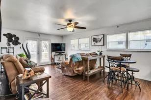 16614 Jamaica Inn Rd, Jamaica Beach, TX 77554 - Photo 10