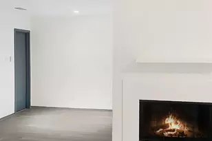 6601 Sands Point Dr, Houston, TX 77074 - Photo 4