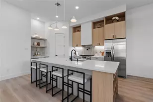 1423 E 36th St, Houston, TX 77022 - Photo 14