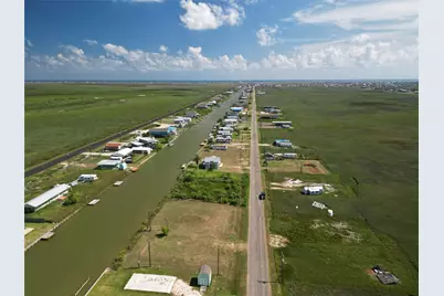 131 County Road 299 Heron N, Sargent, TX 77414 - Photo 8