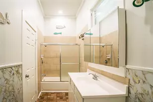 1412 Postoffice St, Galveston, TX 77550 - Photo 12