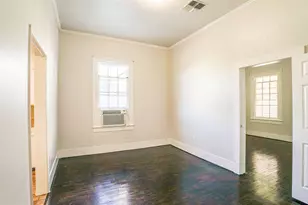 1412 Postoffice St, Galveston, TX 77550 - Photo 6