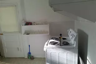 504 Camp St, Alleyton, TX 78935 - Photo 22