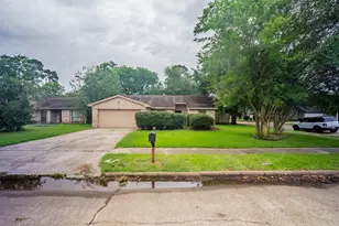 2302 Peaceful Valley Dr, Spring, TX 77373 - Photo 1