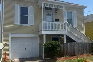 908 34th St, Galveston, TX 77550 - Photo 2