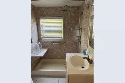 908 34th Street, Galveston, TX 77550 - Photo 6