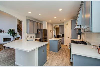 105 Hawke Bay Lane, Friendswood, TX 77546 - Photo 12