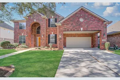 105 Hawke Bay Lane, Friendswood, TX 77546 - Photo 1