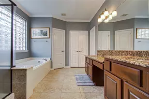 105 Hawke Bay Ln, Friendswood, TX 77546 - Photo 22