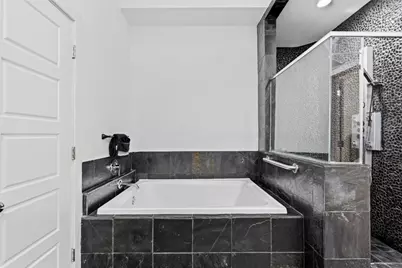 2025 Colquitt Street #A, Houston, TX 77098 - Photo 30