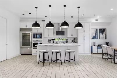 2025 Colquitt Street #A, Houston, TX 77098 - Photo 8