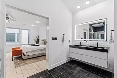 2025 Colquitt Street #A, Houston, TX 77098 - Photo 28