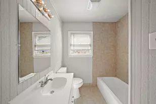 6617 S Lincoln Dr, Hitchcock, TX 77563 - Photo 8