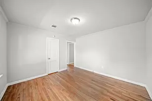 6617 S Lincoln Dr, Hitchcock, TX 77563 - Photo 4