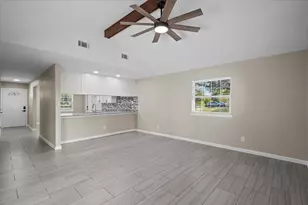3405 Meadowlark Ln, Alvin, TX 77511 - Photo 12