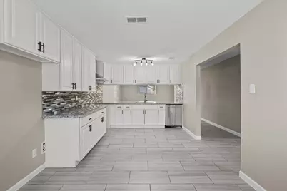 3405 Meadowlark Lane, Alvin, TX 77511 - Photo 8