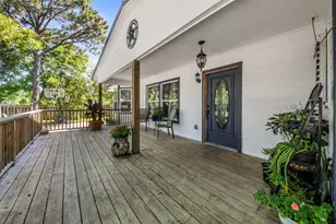7010 Carter Ave, Hitchcock, TX 77563 - Photo 2