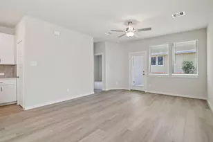 5605 Andesine Dr, Houston, TX 77048 - Photo 6