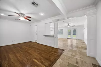 5019 Kinglet Street, Houston, TX 77035 - Photo 8