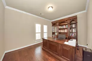 6619 Brady Springs Ln, Sugar Land, TX 77479 - Photo 6